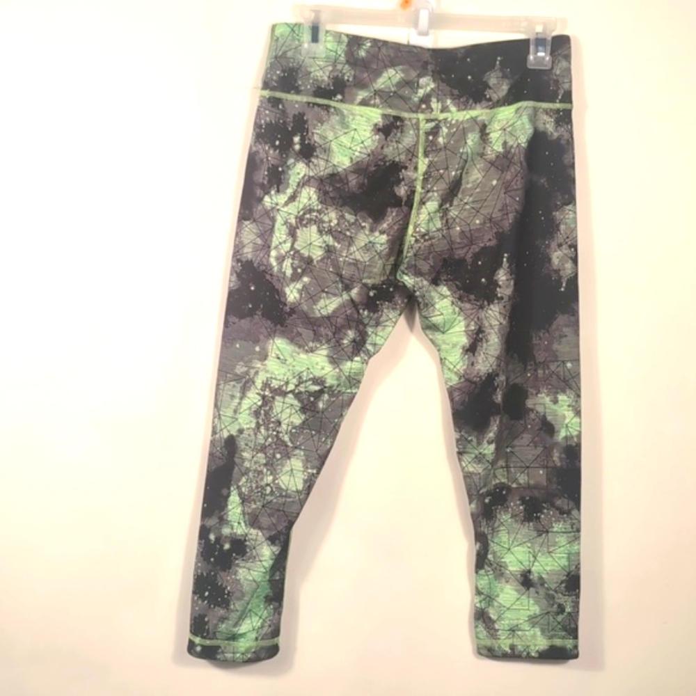 Active Leggings Green and Black Neon Size Medium - Picture 7 of 12